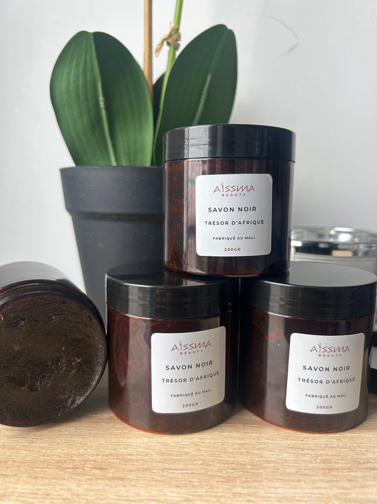Le savon noir, ce que vous devez absolument savoir avant de l'utiliser